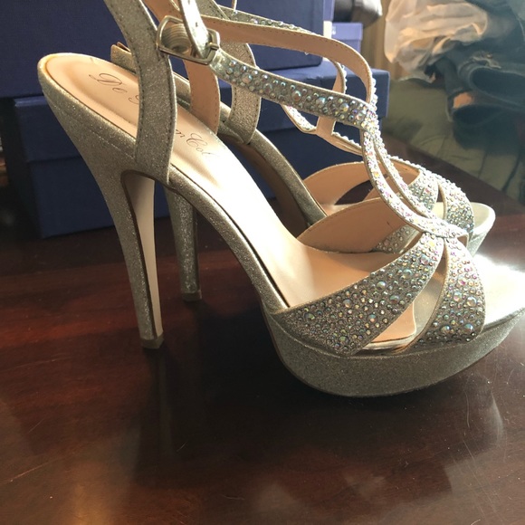 Prom shoes - Picture 2 of 5